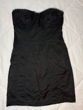 bebe Black Strapless Lace-Top Bodycon Dress